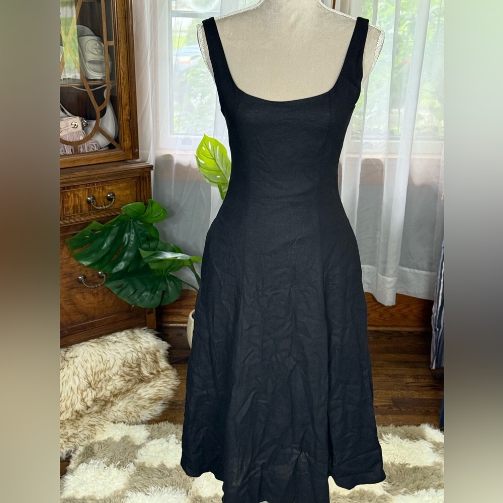 ☀️SUMMER CLEARANCE SALE☀️ Charles Henry Black Sleeveless Linen Dress